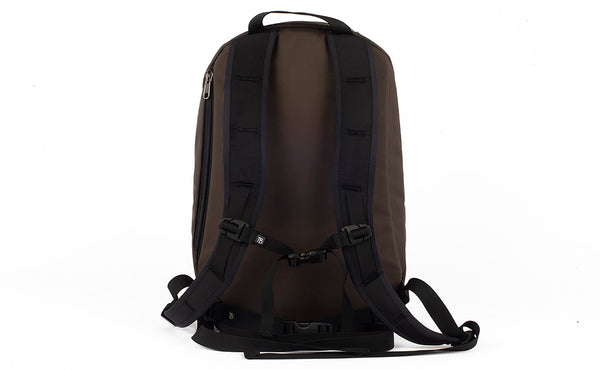A reverse shot of the Luminary 15 in Ursa (brown-grey) 525 Ballistic.